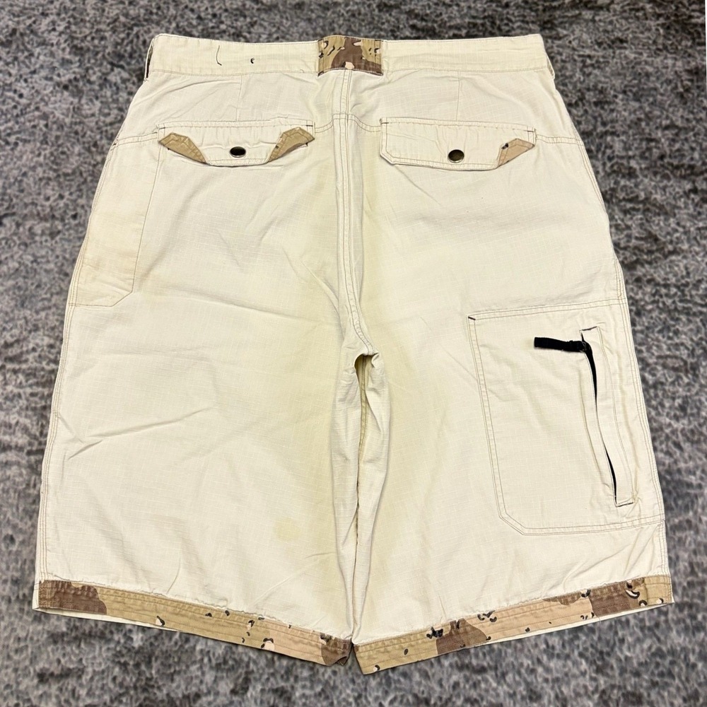 No Boundaries Cargo Shorts Size 34 White Camo Trim Baggy Utility Skater VTG Y2K